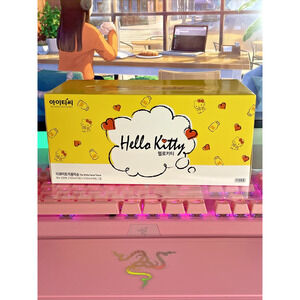 Hello Kitty White Facial Tissue Tissues 200 2 Ply Yellow Box 2022 Sanrio Paper